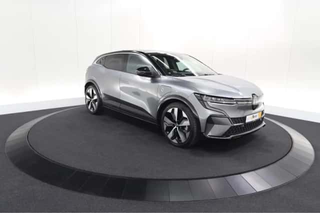 Renault Mégane E-Tech (2023) thumbnail 6
