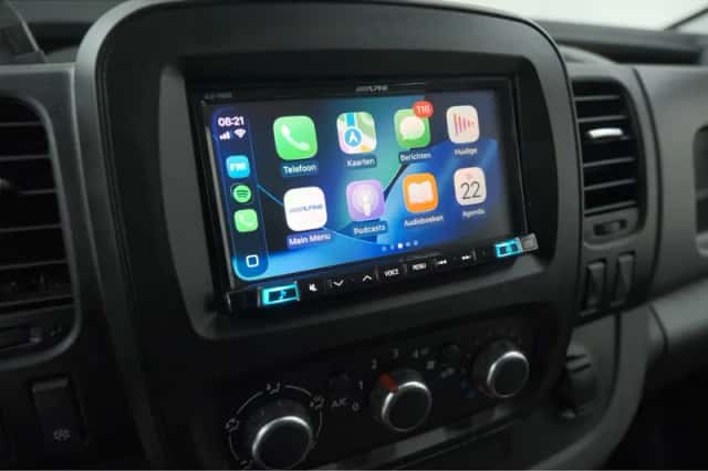 Renault Trafic (2020) thumbnail 3