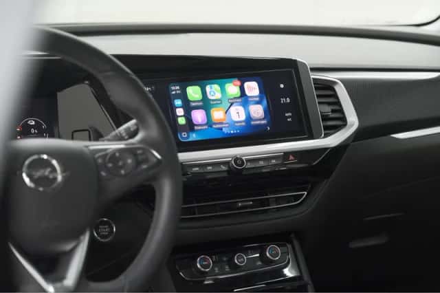 Opel Grandland (2024) thumbnail 6