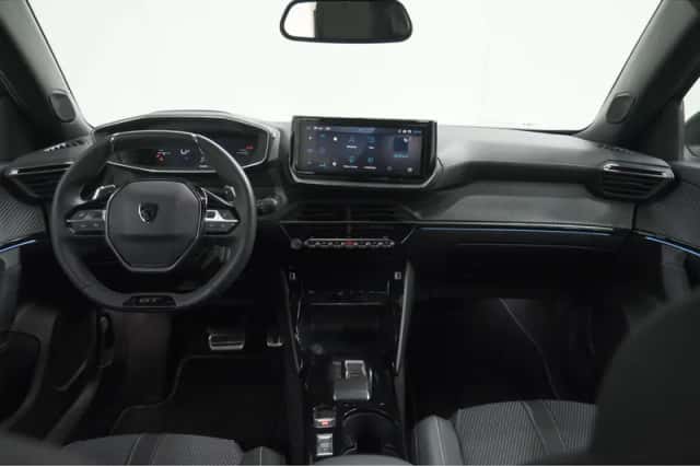 Peugeot 2008 (2025) thumbnail 2
