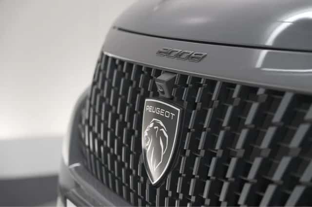 Peugeot 2008 (2025) thumbnail 6