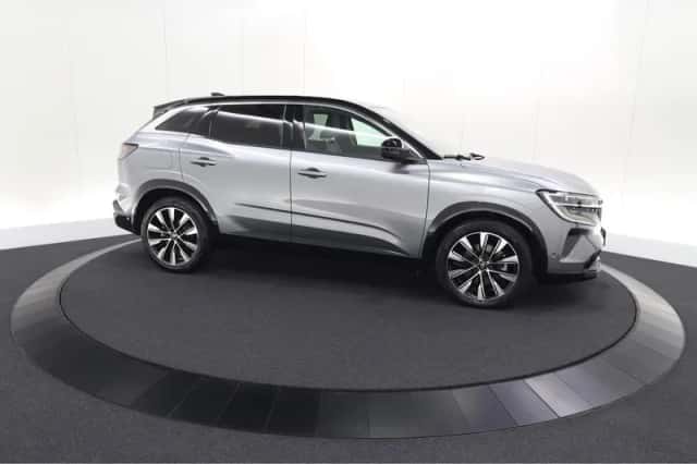 Renault Austral (2023) thumbnail 4