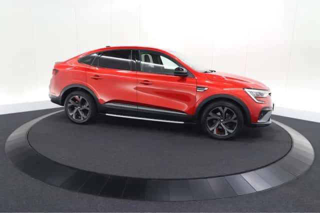 Renault Arkana (2022) thumbnail 5