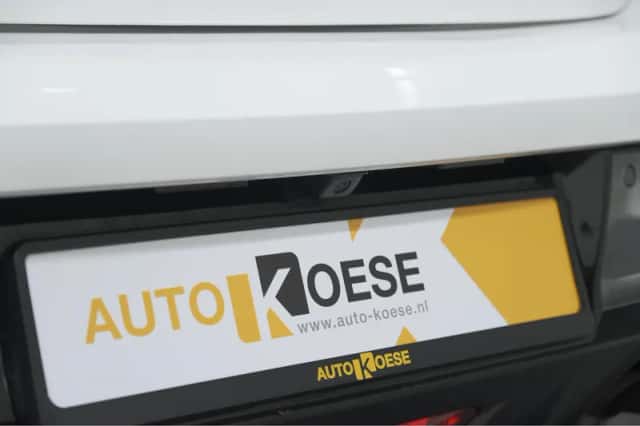 Peugeot 208 (2022) thumbnail 5