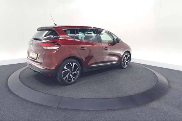 Renault Scénic (2019) thumbnail 5