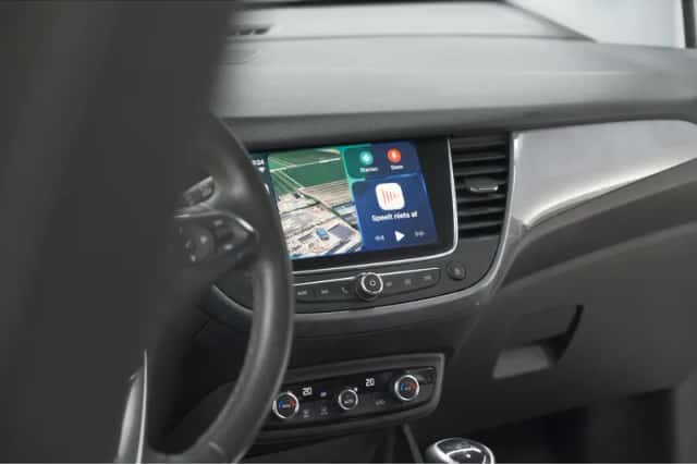 Opel Crossland (2023) thumbnail 3