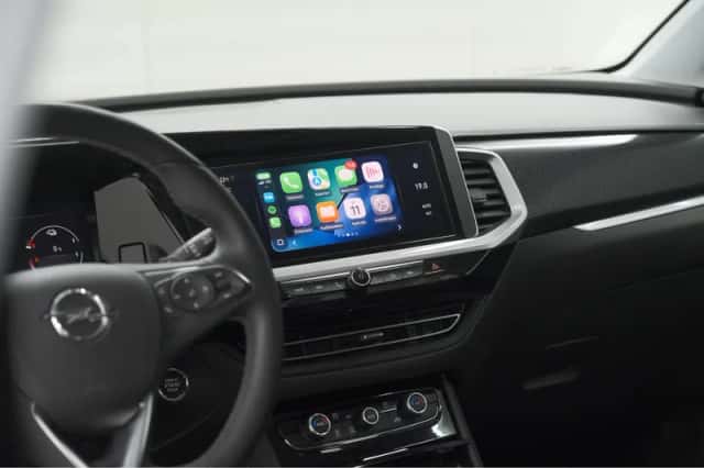 Opel Grandland (2024) thumbnail 3