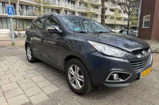 Hyundai ix35 (2011) thumbnail 5