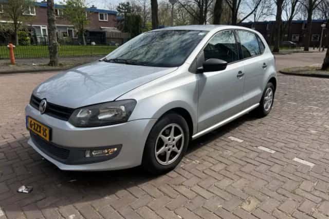 Volkswagen Polo (2009) thumbnail 3