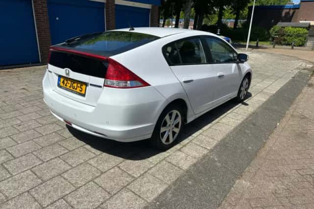 Honda Insight (2009) thumbnail 4