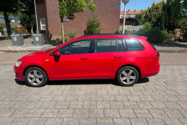 Volkswagen Golf (2014) thumbnail 3