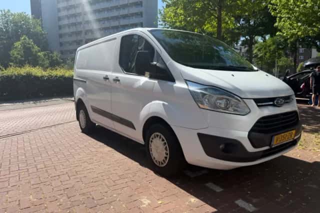 Ford Transit Custom (2014) thumbnail 5