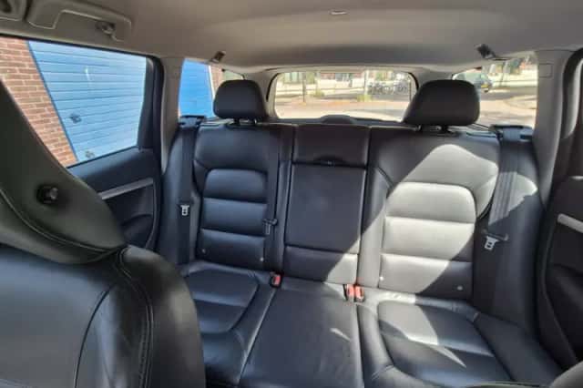 Volvo V70 (2011) thumbnail 4