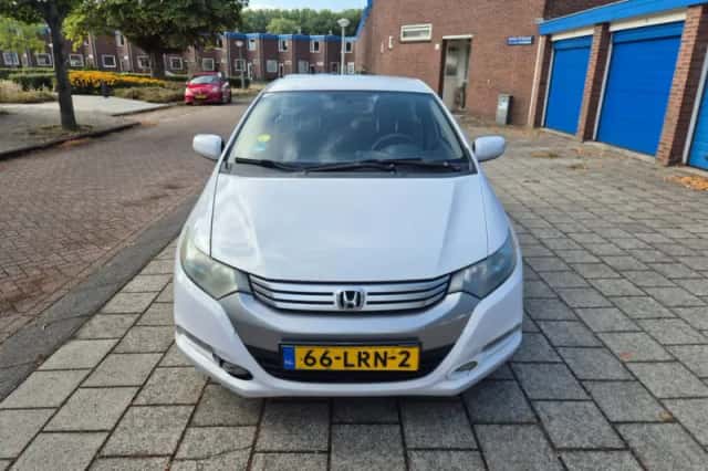 Honda Insight (2010) thumbnail 5