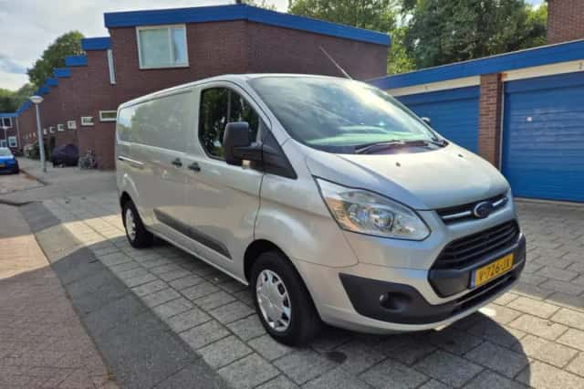 Ford Transit Custom (2017) thumbnail 4