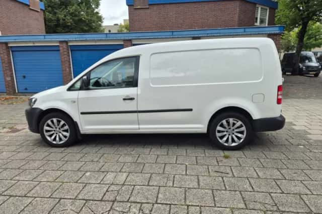 Volkswagen Caddy (2014) thumbnail 4