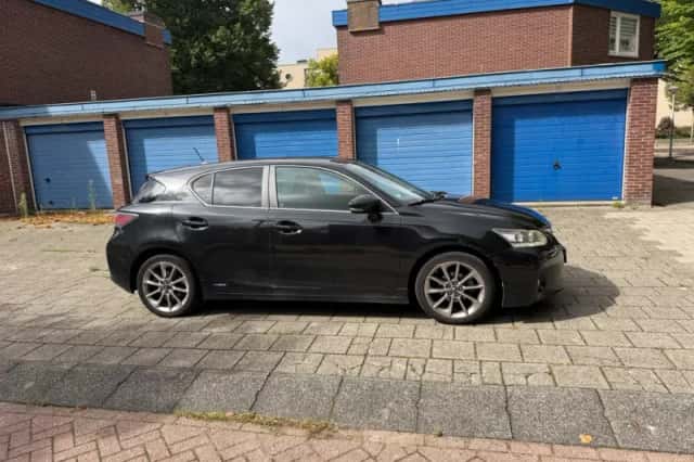 Lexus CT (2013) thumbnail 5
