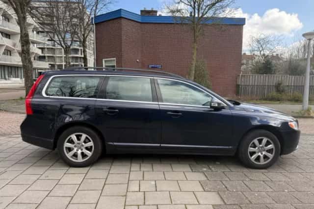 Volvo V70 (2011) thumbnail 5