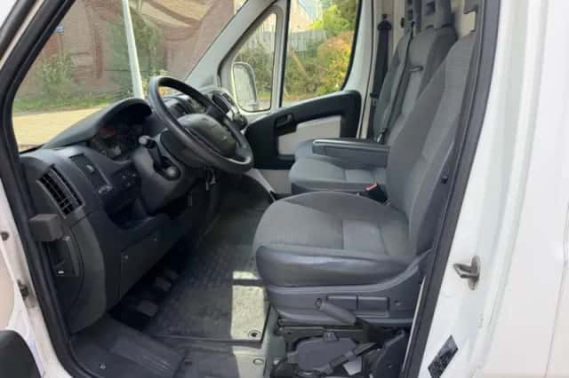 Peugeot Boxer (2013) thumbnail 3