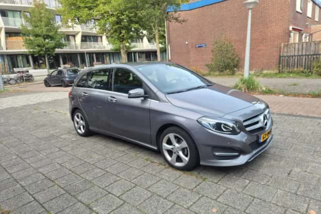 Mercedes-Benz B-Klasse (2015) thumbnail 5