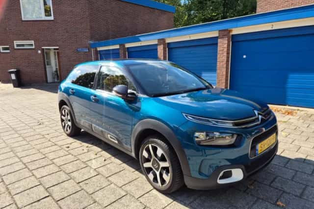 Citroën C4 Cactus (2018) thumbnail 3