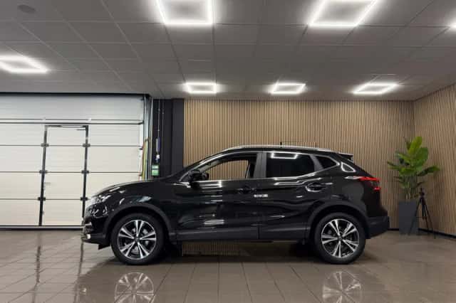 Nissan Qashqai (2019) thumbnail 2