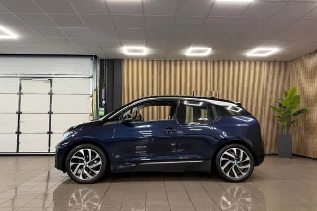 BMW i3 (2018) thumbnail 2