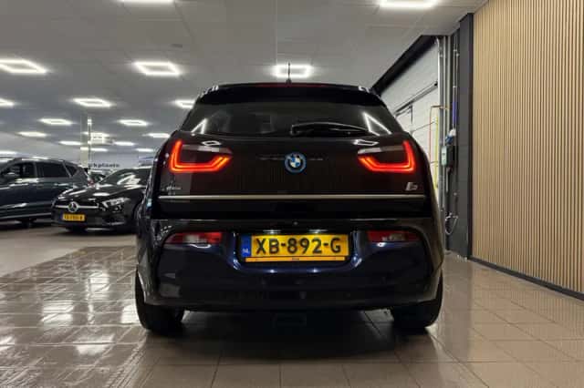 BMW i3 (2018) thumbnail 4