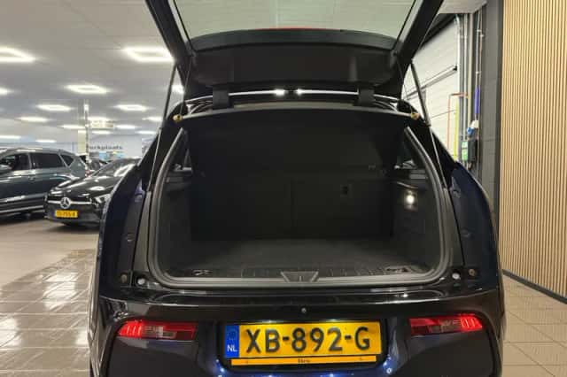BMW i3 (2018) thumbnail 5