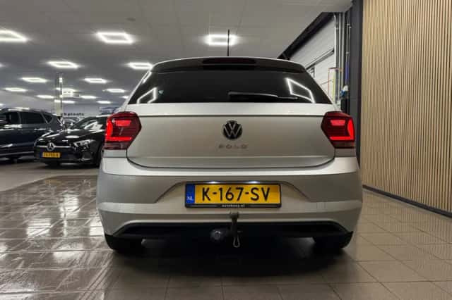 Volkswagen Polo (2021) thumbnail 4