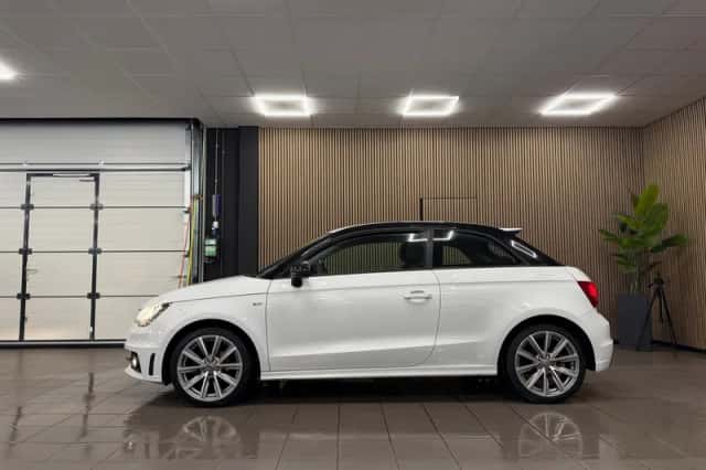 Audi A1 (2014) thumbnail 2