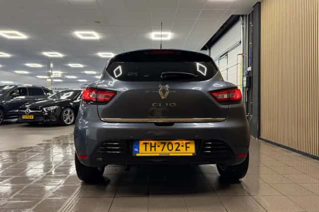 Renault Clio (2018) thumbnail 4