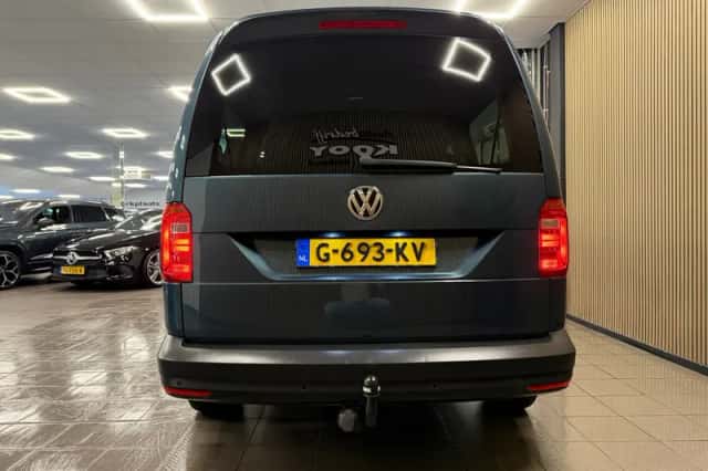Volkswagen Caddy (2018) thumbnail 4