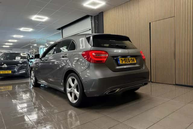 Mercedes-Benz A-Klasse (2013) thumbnail 3