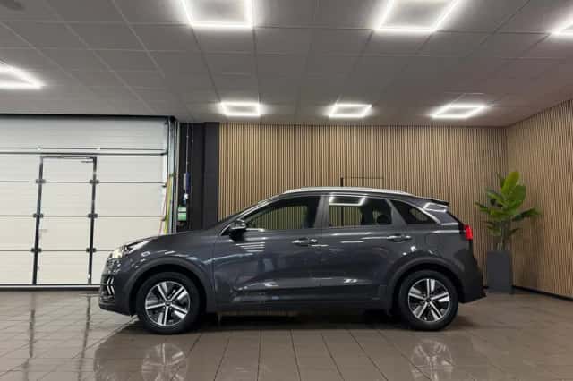 Kia Niro (2021) thumbnail 2