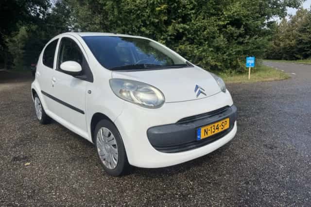 Citroën C1 (2008) thumbnail 1