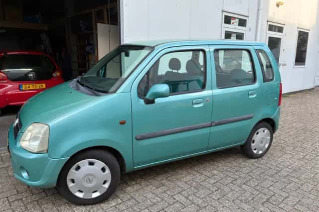 Opel Agila (2006) thumbnail 3