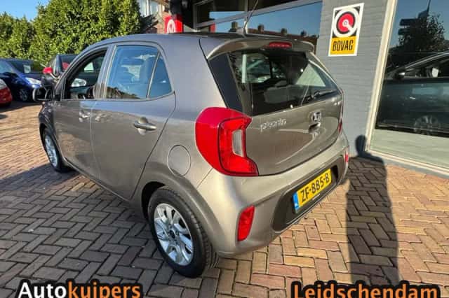 Kia Picanto (2019) thumbnail 6