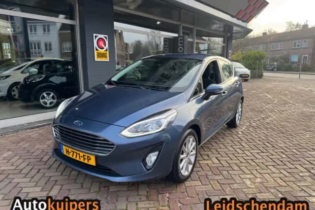 Ford Fiesta (2020) thumbnail 2