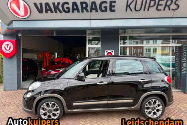 Fiat 500L (2016) thumbnail 2