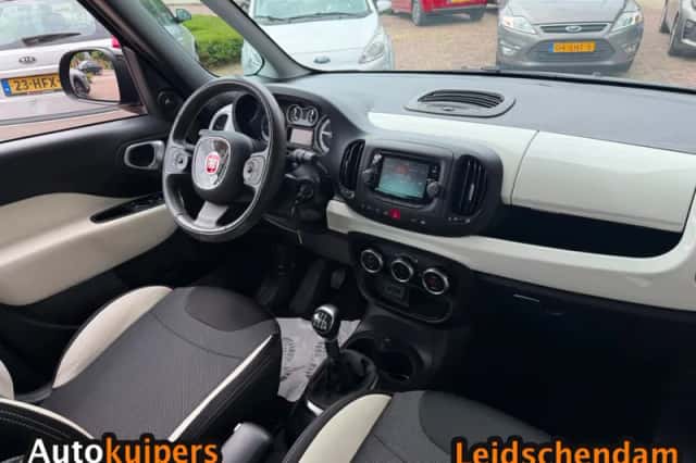 Fiat 500L (2016) thumbnail 6