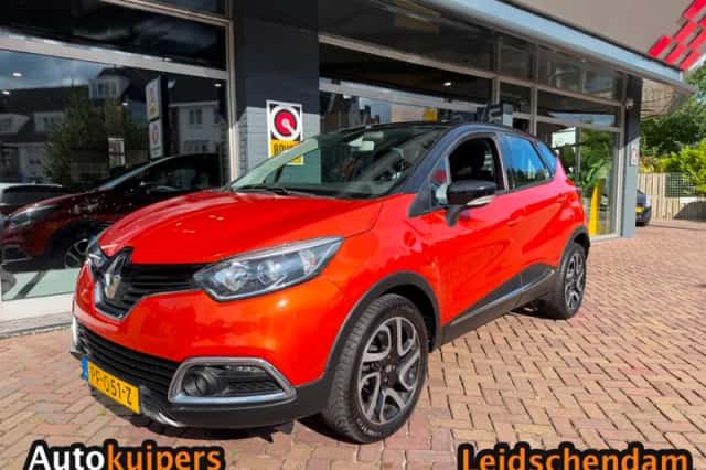 Renault Captur (2016) thumbnail 3