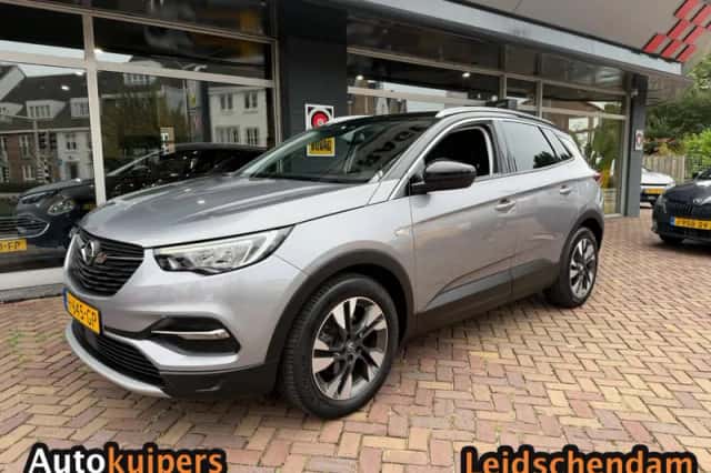Opel Grandland (2020) thumbnail 4