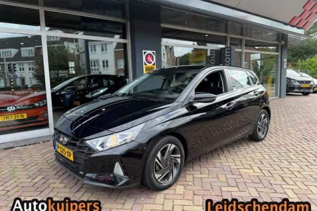 Hyundai i20 (2022) thumbnail 3