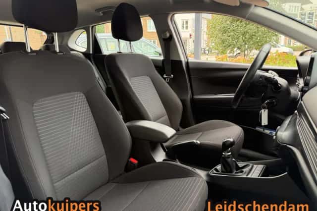 Hyundai i20 (2022) thumbnail 5