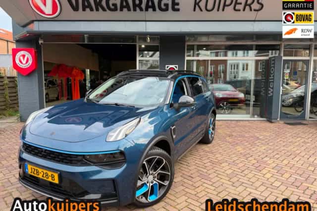 Lynk & Co 01 (2022) thumbnail 1