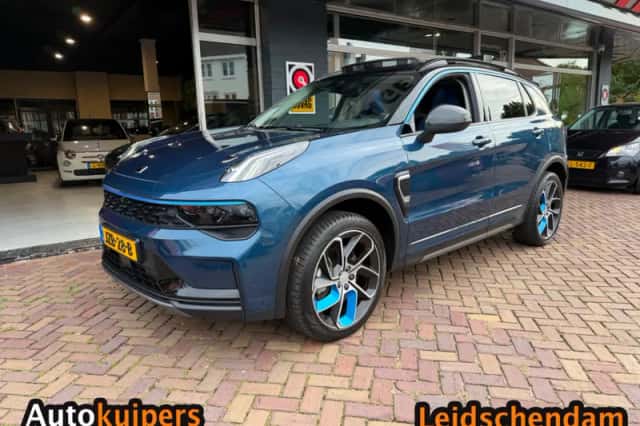 Lynk & Co 01 (2022) thumbnail 3