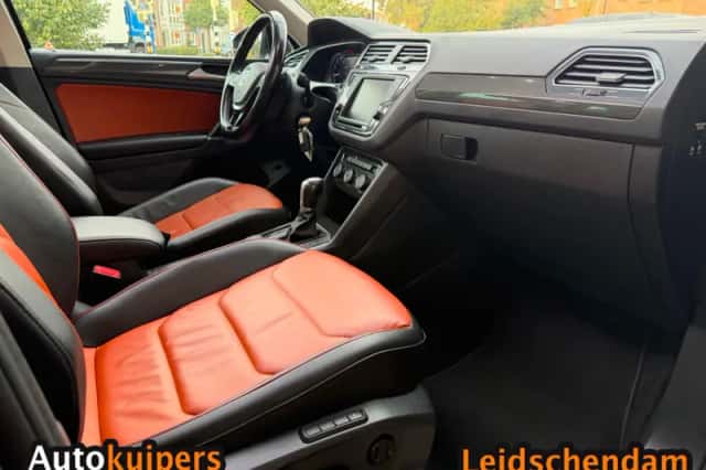 Volkswagen Tiguan (2017) thumbnail 5