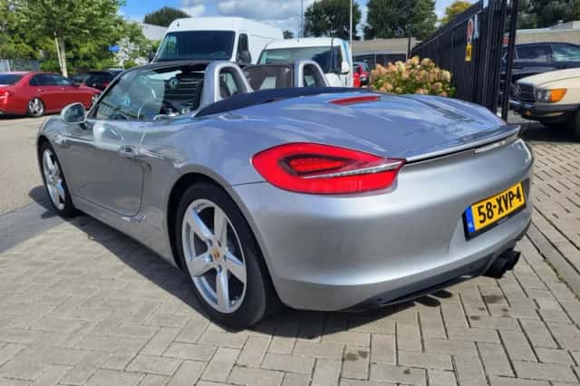 Porsche Boxster (2012) thumbnail 5