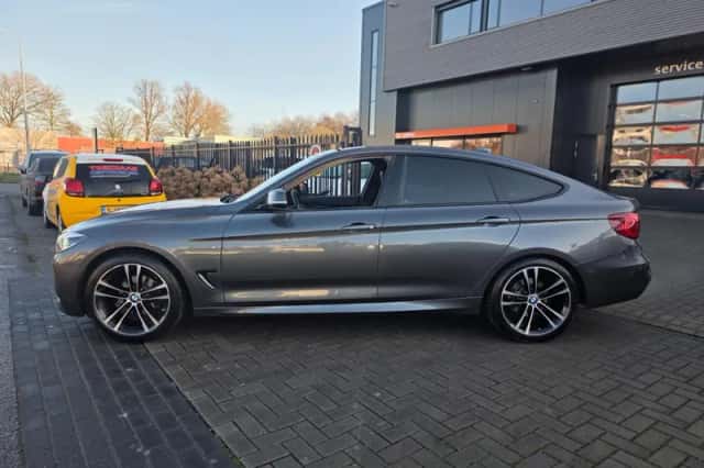 BMW 3-Serie (2020) thumbnail 4